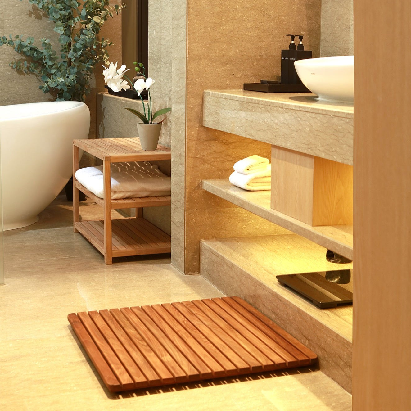 Yukon Teak Shower and Bathmat 24" x 24"